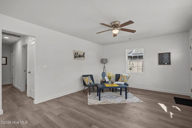 708 S 14th Street, Wilmington, NC 28401