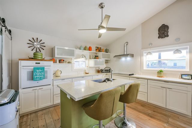 22112 Yoakum Drive, Galveston, TX 77554