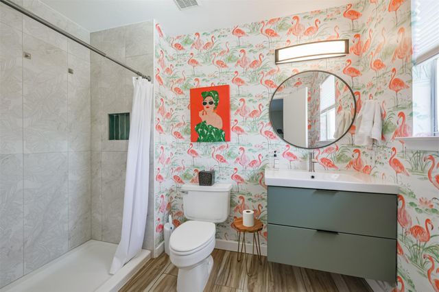 22112 Yoakum Drive, Galveston, TX 77554