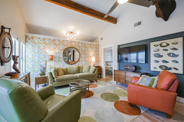 22112 Yoakum Drive, Galveston, TX 77554