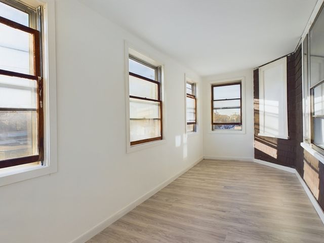 428 Main St 3, Medford, MA 02155