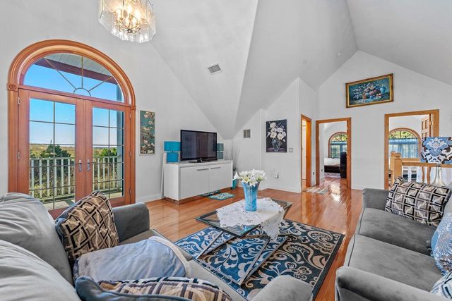 S1063 Highway 58, La Valle, WI 53941