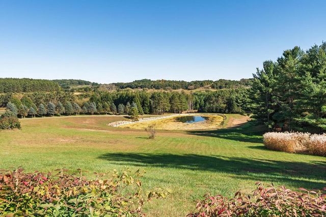 S1063 Highway 58, La Valle, WI 53941