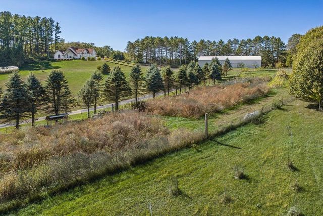 S1063 Highway 58, La Valle, WI 53941