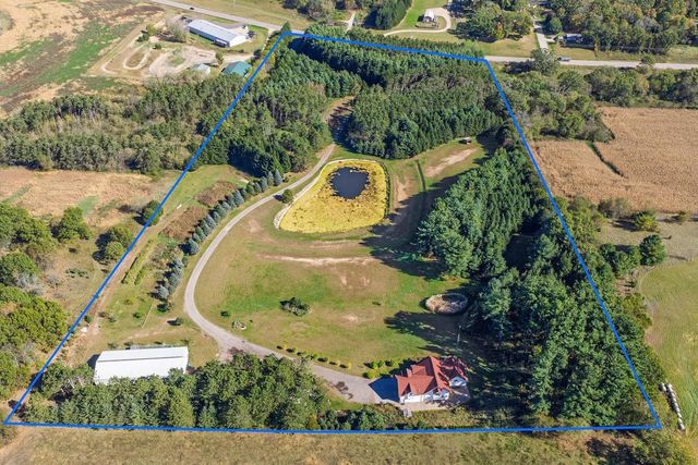 S1063 Highway 58, La Valle, WI 53941