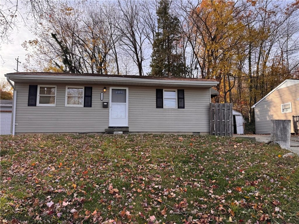 279 Fleming Way, Sharon, PA 16146