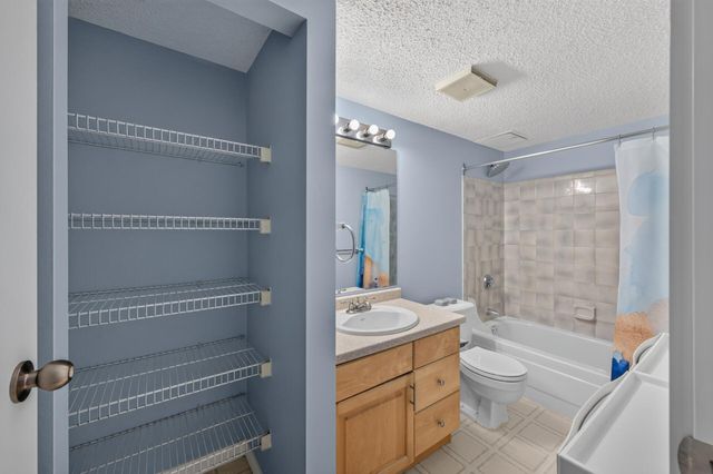 78 10th E Street 1909, Saint Paul, MN 55101