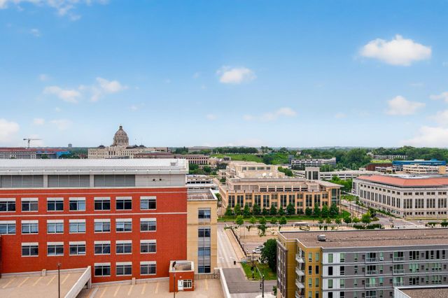 78 10th E Street 1909, Saint Paul, MN 55101