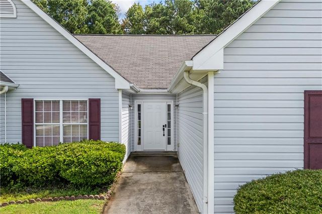 2630 Track Way, Dacula, GA 30019