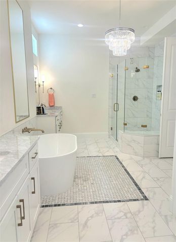 613 W 26th Street, Houston, TX 77008