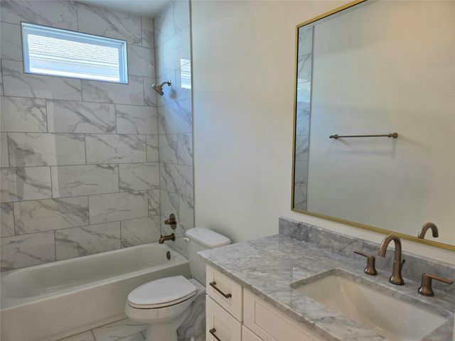 613 W 26th Street, Houston, TX 77008