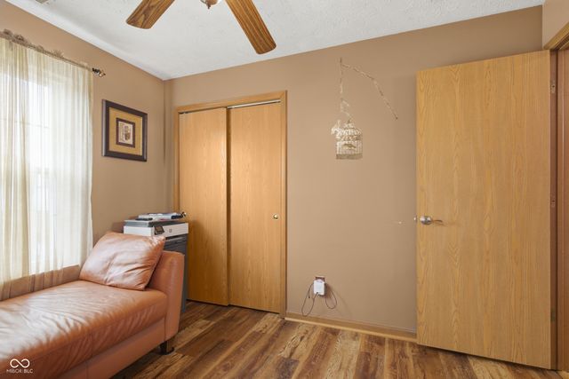 3127 N White River Parkway East Drive, Indianapolis, IN 46208