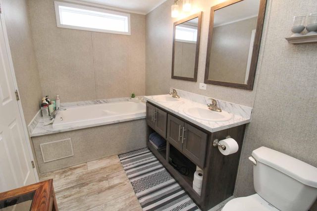 15 Randy Avenue, Melrose, MN 56352