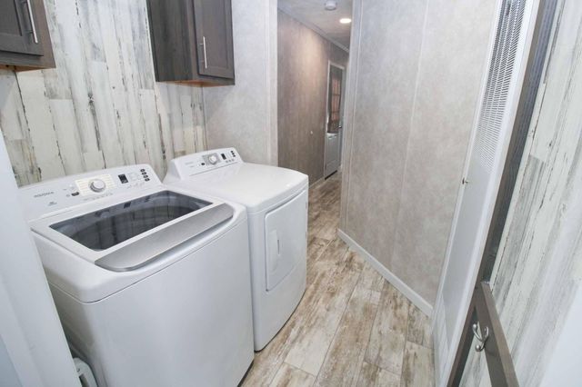 15 Randy Avenue, Melrose, MN 56352