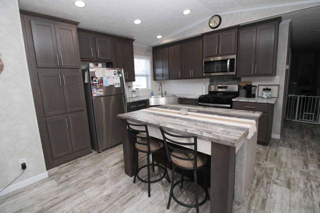 15 Randy Avenue, Melrose, MN 56352