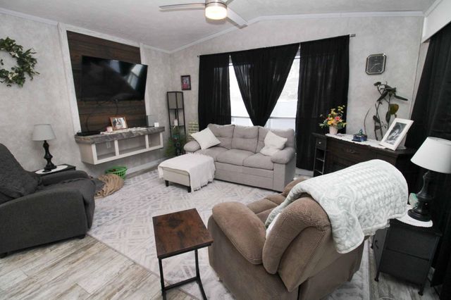 15 Randy Avenue, Melrose, MN 56352