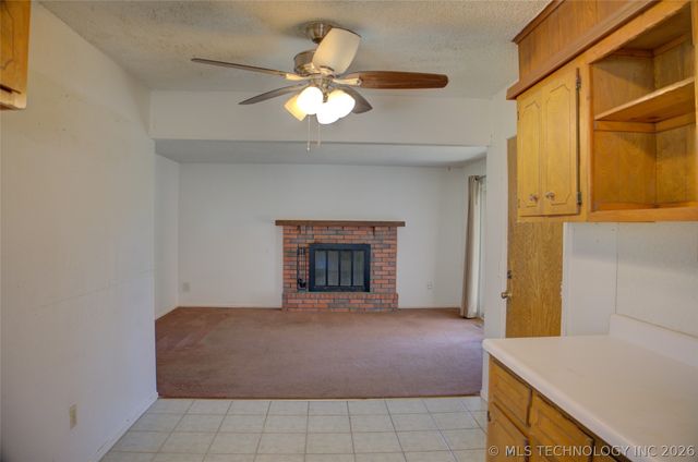 306 E 17th Street, Owasso, OK 74055