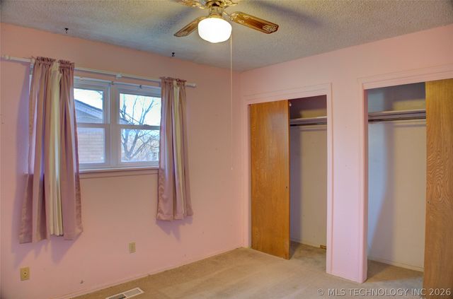 306 E 17th Street, Owasso, OK 74055