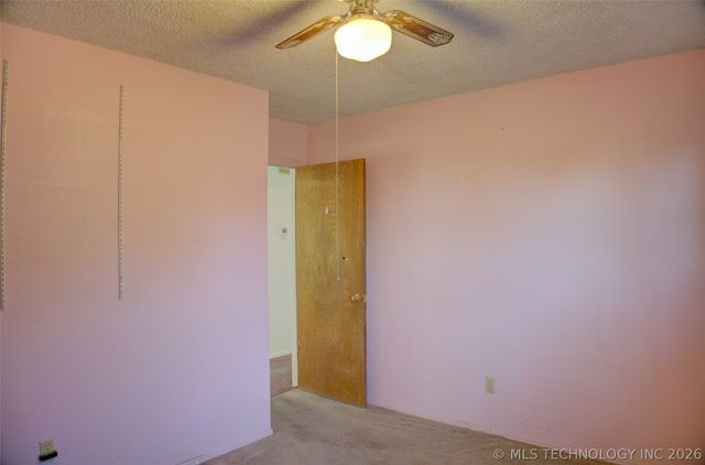 306 E 17th Street, Owasso, OK 74055