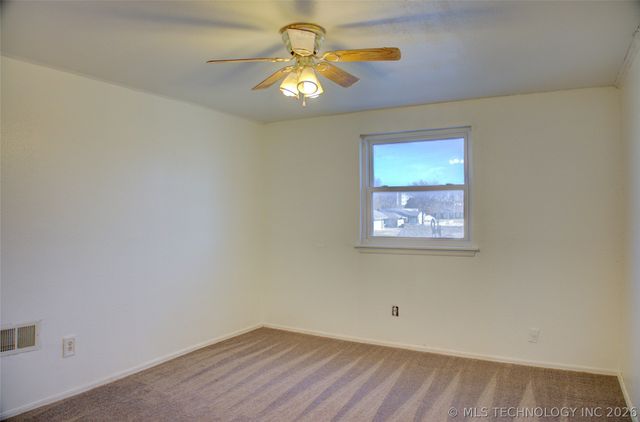 306 E 17th Street, Owasso, OK 74055