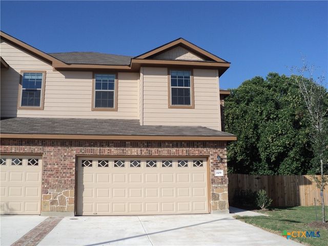 1109 Brown Rock Drive, New Braunfels, TX 78130