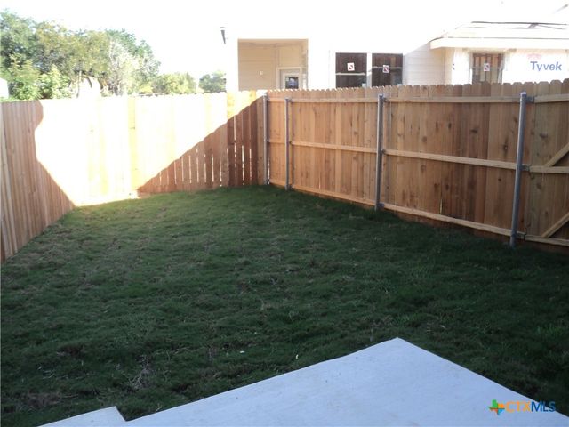 1109 Brown Rock Drive, New Braunfels, TX 78130