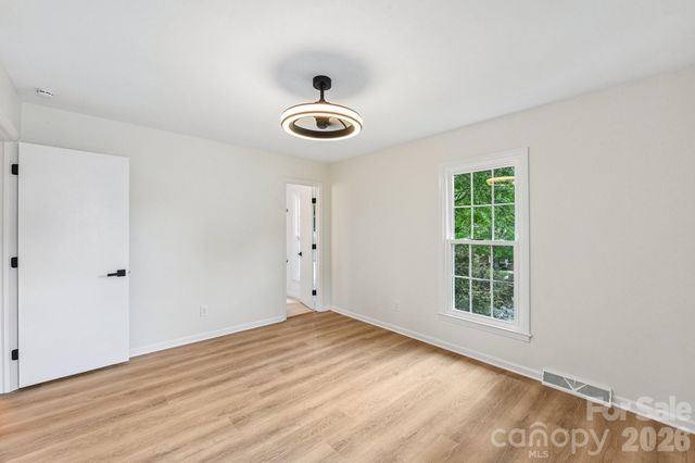 318 Red Roan Place, Charlotte, NC 28215