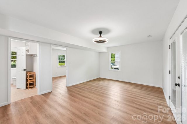 318 Red Roan Place, Charlotte, NC 28215