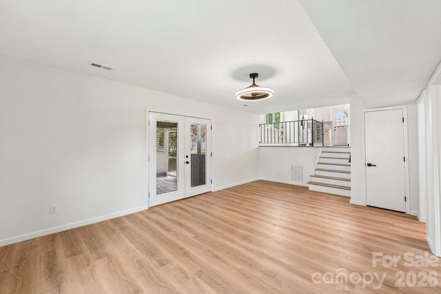 318 Red Roan Place, Charlotte, NC 28215