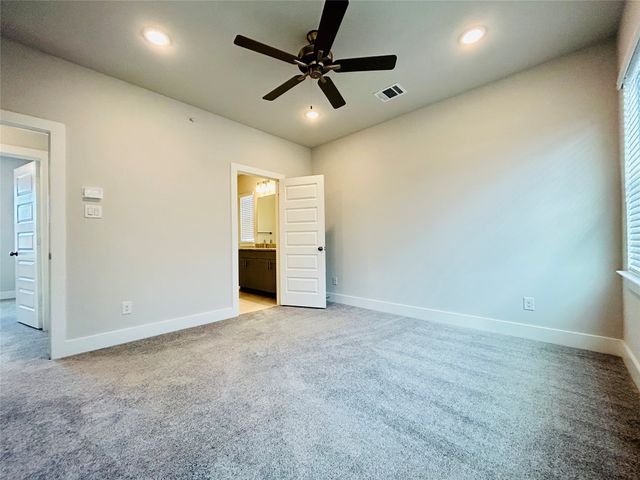760 W Bedford Euless Road 218, Hurst, TX 76053