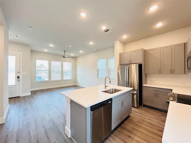 760 W Bedford Euless Road 218, Hurst, TX 76053