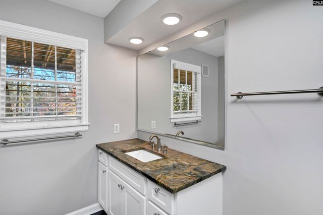 3734 NORTHSHORE Road, Columbia, SC 29206