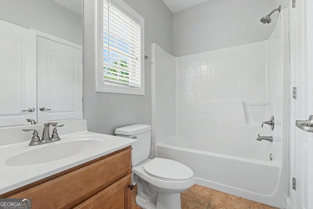 328 Thistlewood Run, Mcdonough, GA 30252