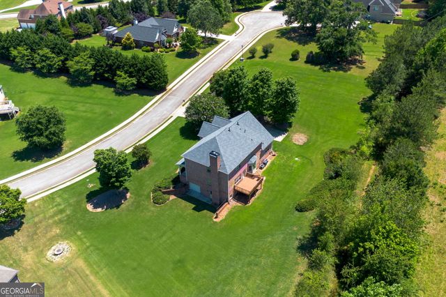328 Thistlewood Run, Mcdonough, GA 30252