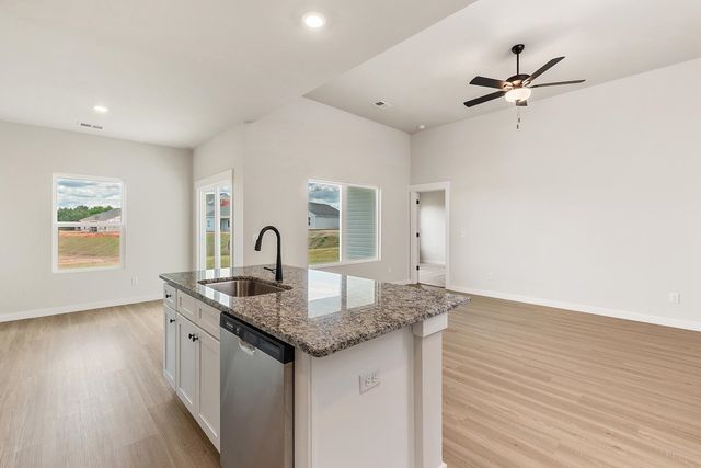 1085 Mossy Oak Drive, Moore, SC 29369