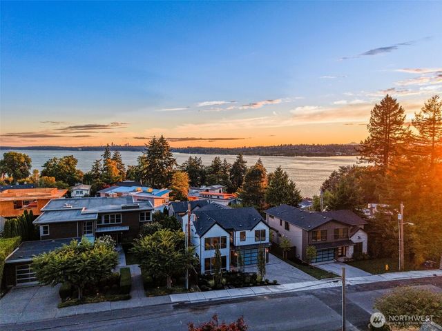 615 & 617 13th Avenue W, Kirkland, WA 98033