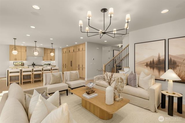 615 & 617 13th Avenue W, Kirkland, WA 98033