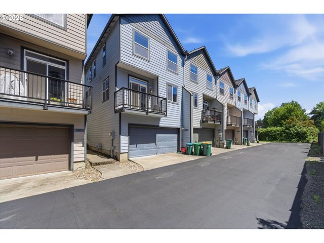 15943 Sw KAYLYNN Ln, Beaverton, OR 97006