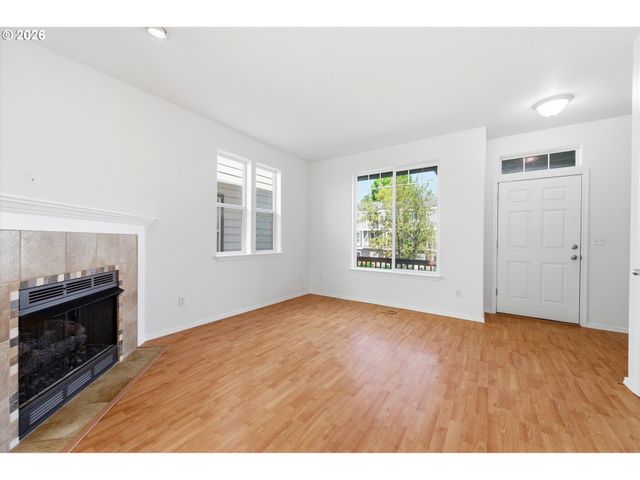 15943 Sw KAYLYNN Ln, Beaverton, OR 97006