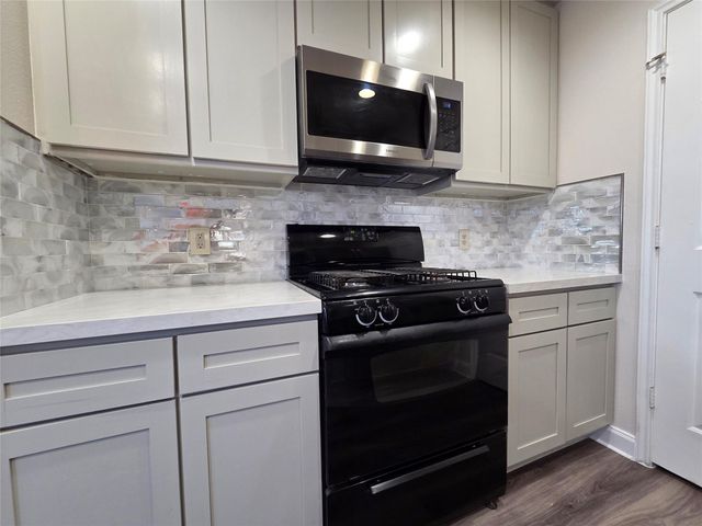 10903 Windfern Lakes Street, Houston, TX 77064