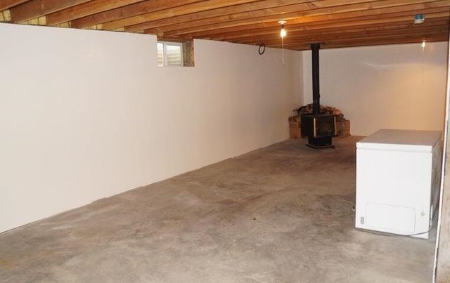 544 Dolomite Rd, Colville, WA 99114