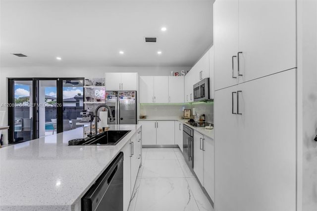 22712 SW 129th Avenue, Miami, FL 33170