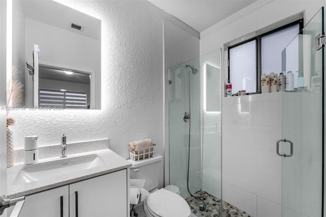 22712 SW 129th Avenue, Miami, FL 33170