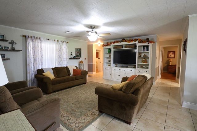 208 Gemini Street, Larose, LA 70373