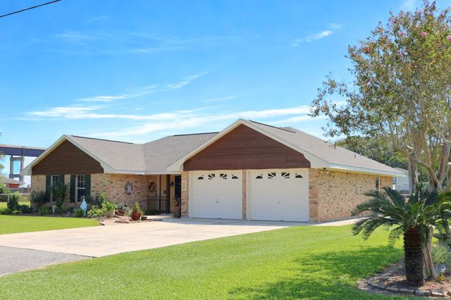 208 Gemini Street, Larose, LA 70373