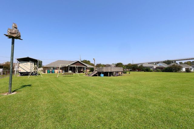 208 Gemini Street, Larose, LA 70373