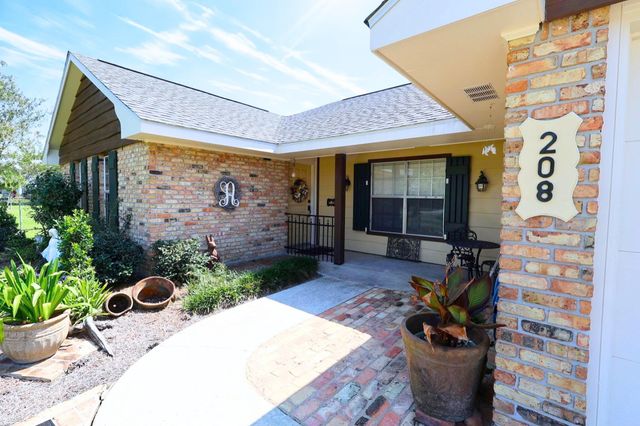208 Gemini Street, Larose, LA 70373