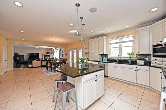 6323 Tarton Fields Lane, Mason, OH 45040