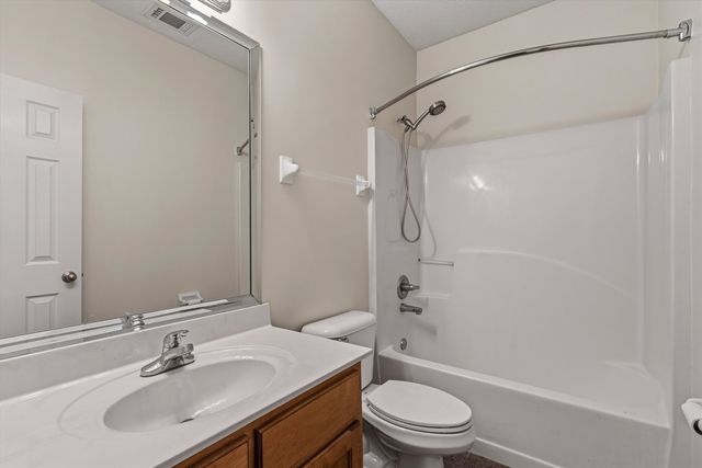 3671 HAYNES RD, Bartlett, TN 38133