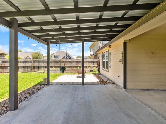 4804 Stingray Drive, Bay City, TX 77414